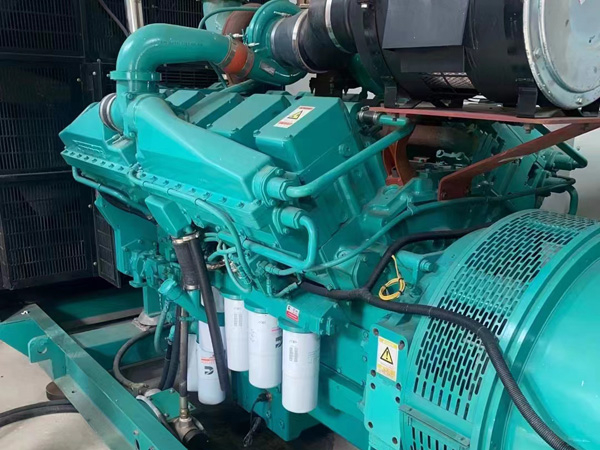 汉阳更换100kW柴油发电机组机油时，需要注意哪些事项？